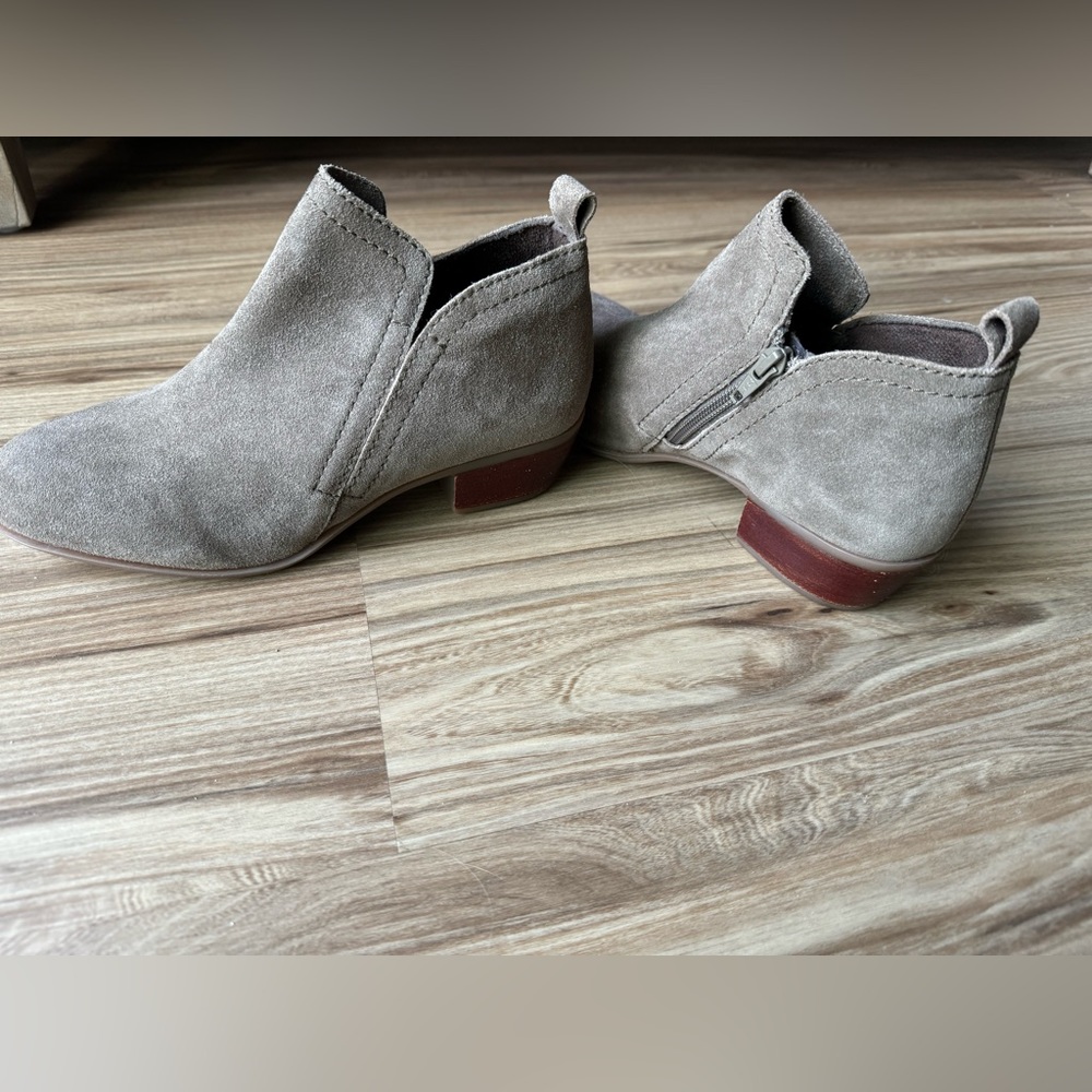 NWOT Niba Booties